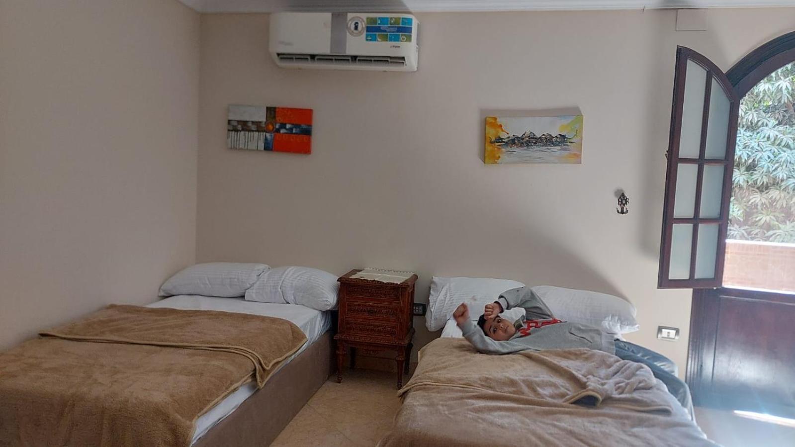 Chez L'Ami Hotel Kafrat al Jabal ภายนอก รูปภาพ